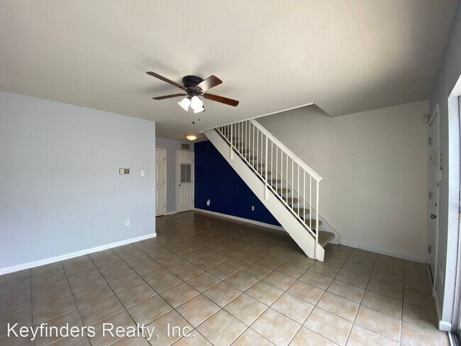 Foto del edificio - 454 W Parker Blvd