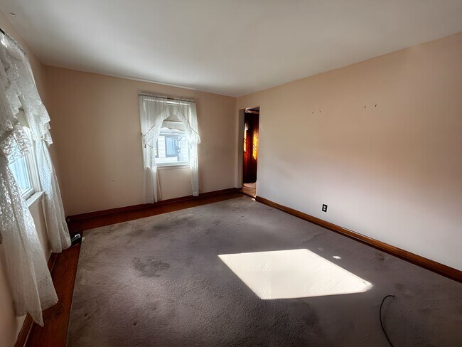 Foto del edificio - 3 Bedroom 1 Bath Rental Rome NY
