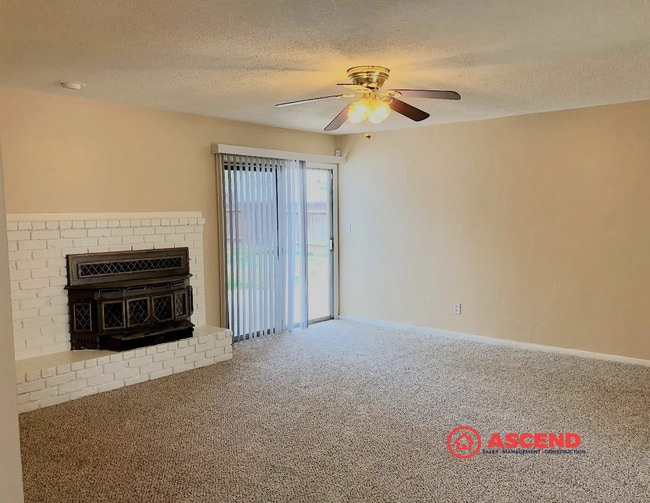 Foto del edificio - Lovely Home in Northeast Bakersfield!