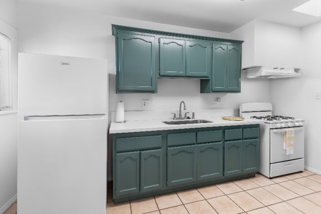 Foto del edificio - 1541 Linden Ave