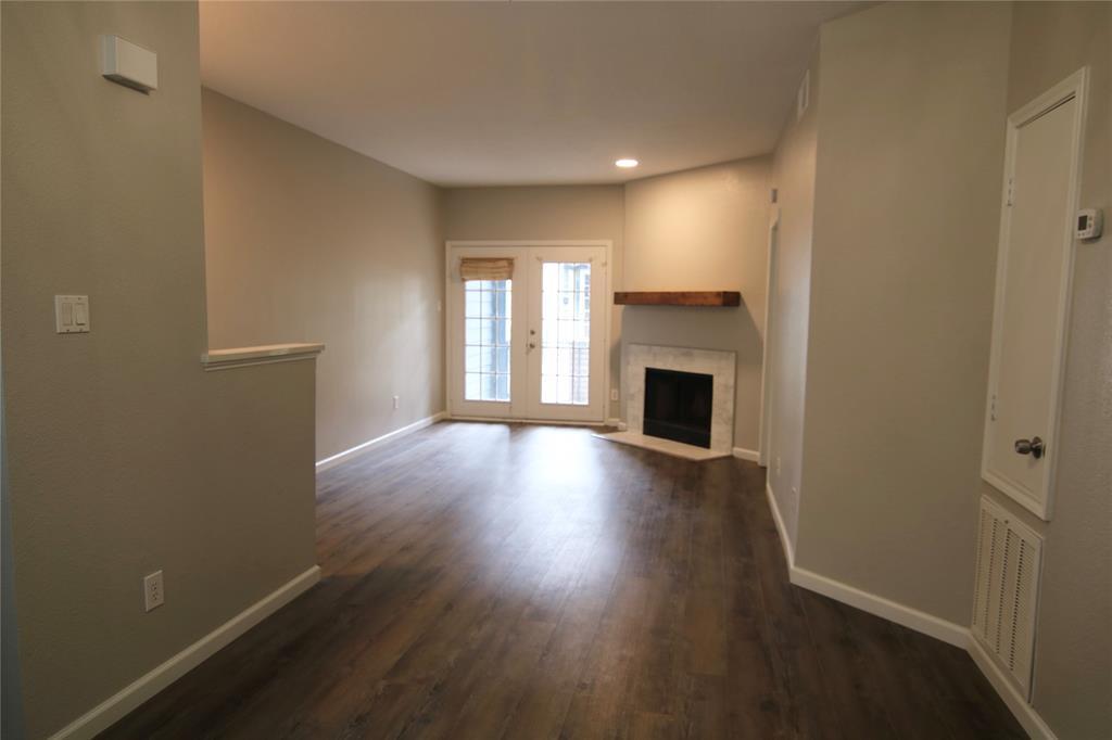 Primary Photo - 2323 Fairwind Dr