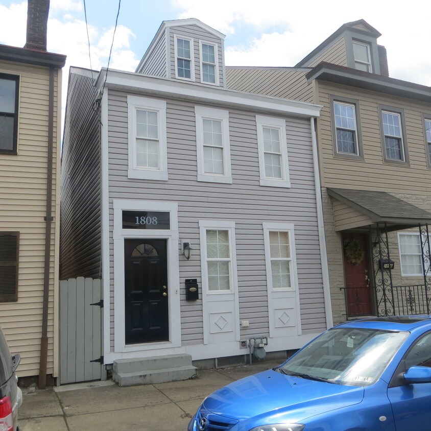 Primary Photo - 1808 Wharton St