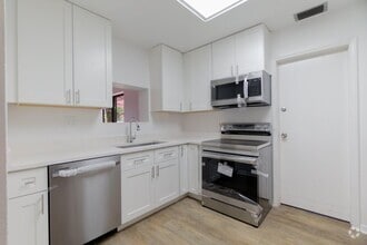 Building Photo - 4375 Forest Ln