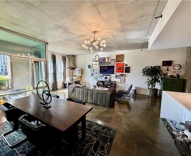 Foto del edificio - 845 Spring St NW