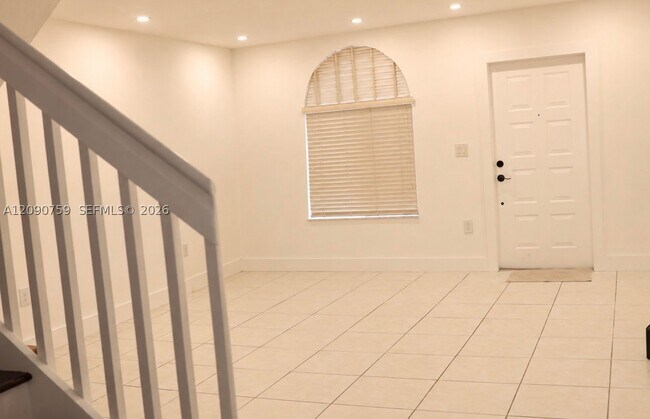 Foto del edificio - 5921 SW 162nd Ct