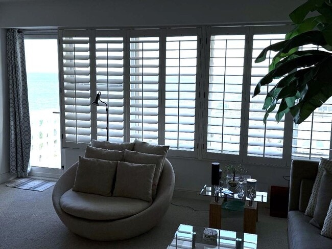 Building Photo - 4010 Galt Ocean Dr