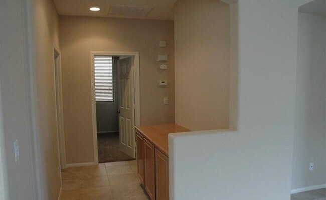 Foto del edificio - Single Family Home in Gated Community of N Las Vegas