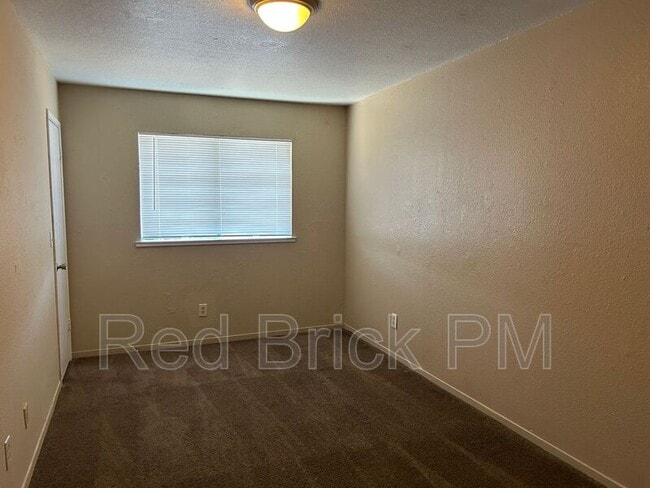 Foto del edificio - 3372 San Mateo Ct