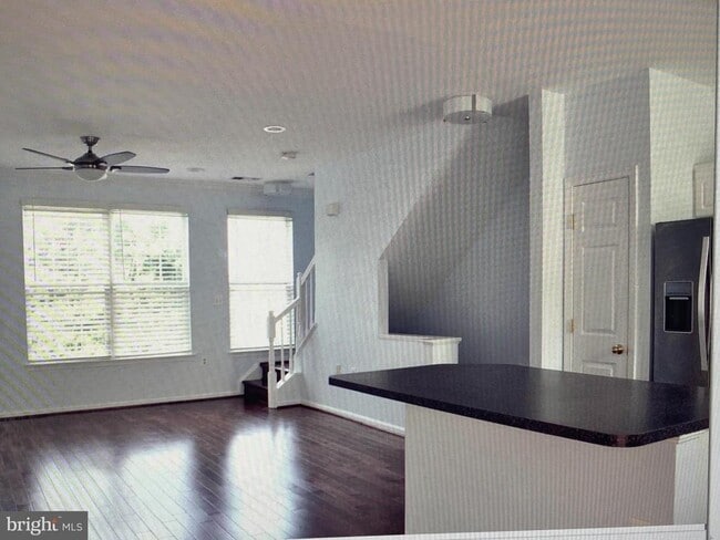 Building Photo - 21814 Kelsey Square