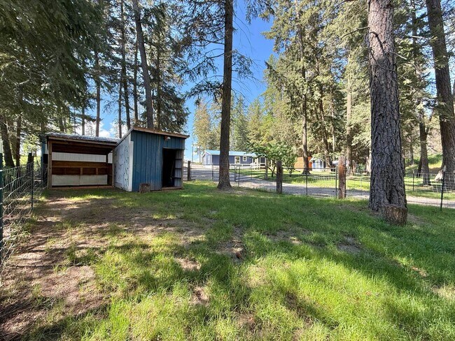 Building Photo - 5228 W Crosscut Rd