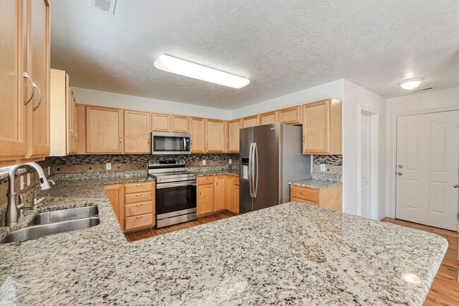 Building Photo - 503 N 850 W