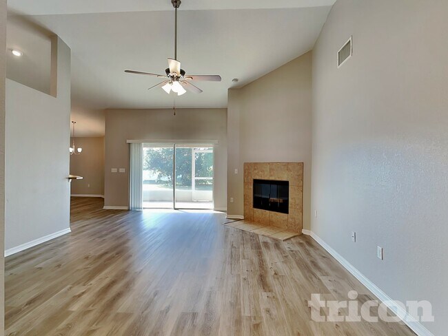 Foto del edificio - 3113 Winchester Estates Loop