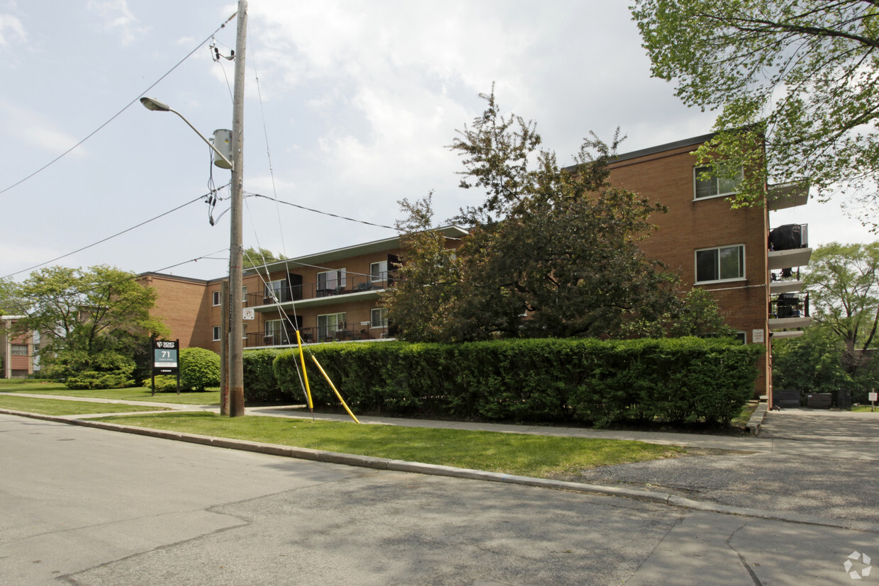 Building Photo - 71 Talara Dr