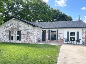 Building Photo - 806 Fitzgerald St