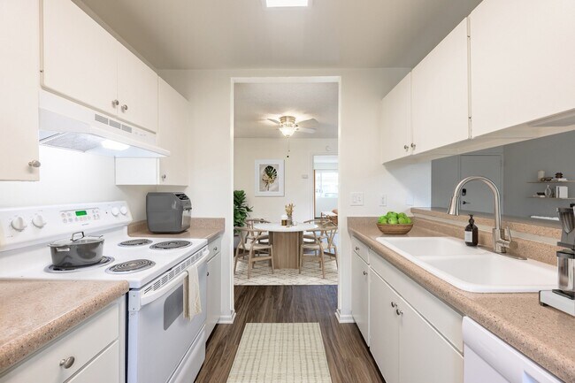 Foto del edificio - Pacific Oaks