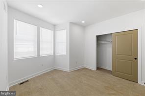 Building Photo - 2219 N 5th St