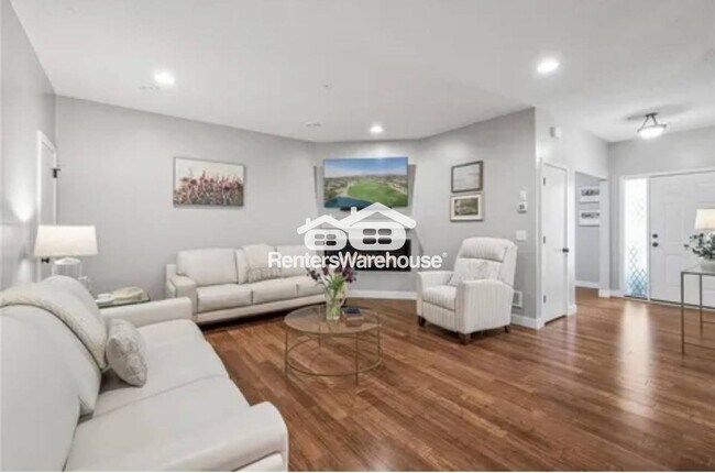 Foto del edificio - 7303 Kalland Cir NE