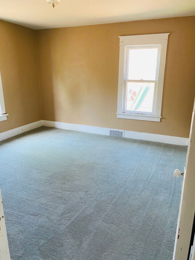 158 Waynes Pl, Sharon, PA 16146 House Rental in Sharon, PA