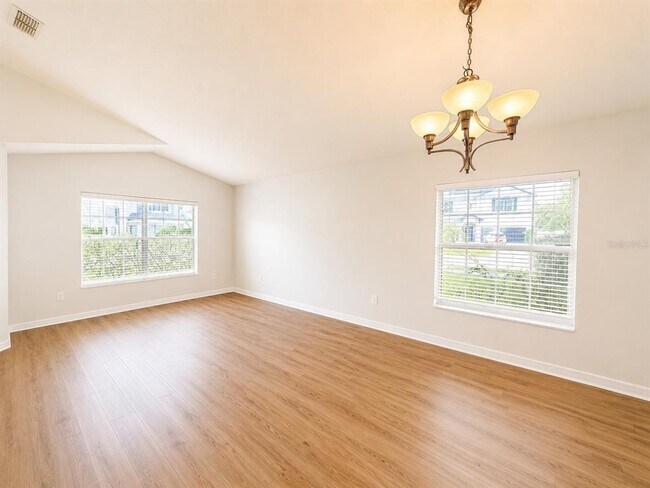 Foto del edificio - 2351 Holly Pine Cir