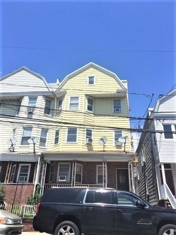 Primary Photo - 123 W 19th St