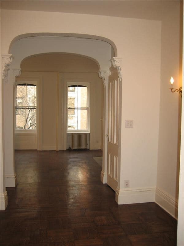 Building Photo - 112 East 37th Street