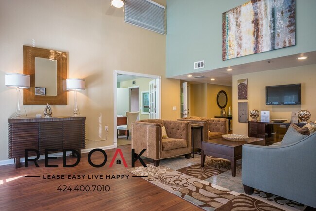 Building Photo - ~SENIOR 55+ HOUSING~ Incredible and Bright...