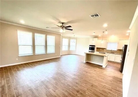 Building Photo - 5514 Imogen Dr