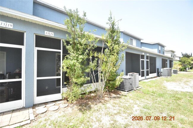Foto del edificio - 13121 Kings Crossing Dr
