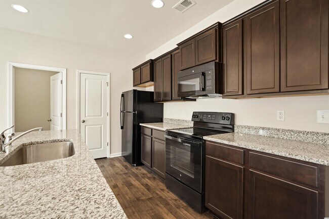 Foto del edificio - 46 Grove Park Loop
