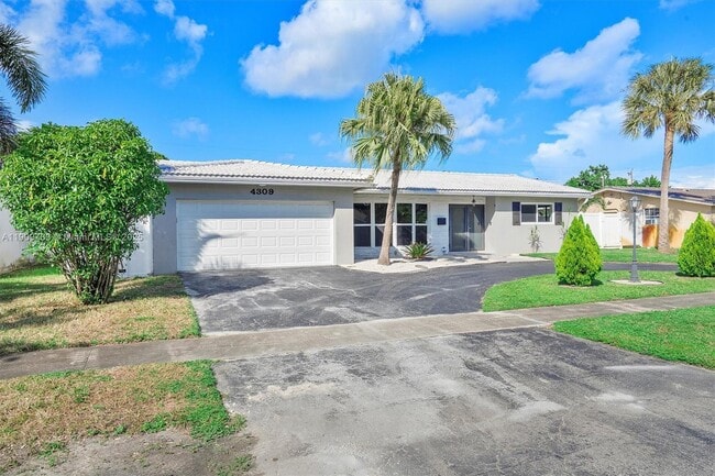 Foto del edificio - 4309 Jackson St