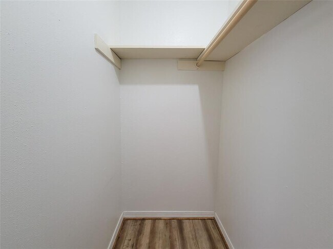 Foto del edificio - 2800 Jeanetta St