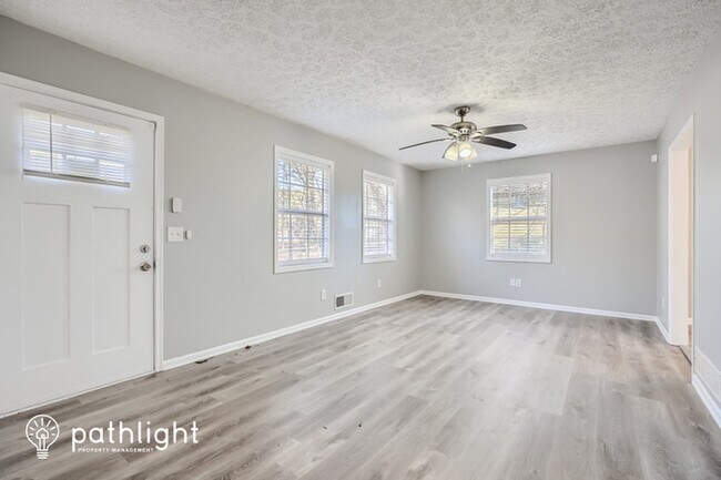 Building Photo - 883 Williamsburg, Mableton, GA, 30126