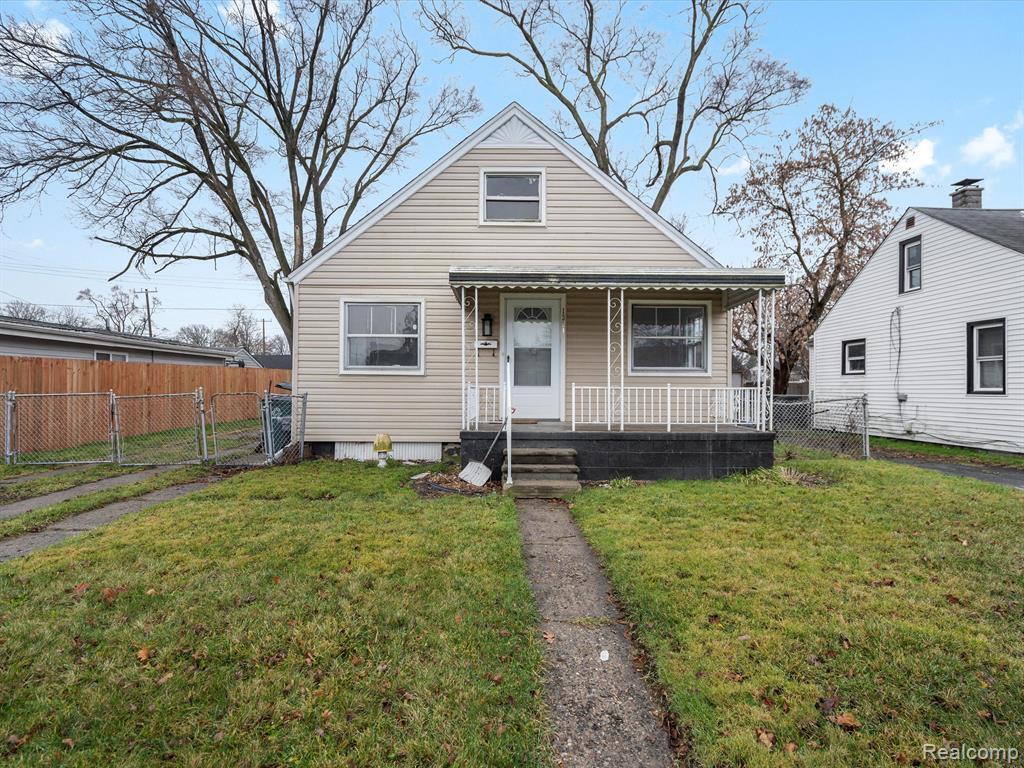 1324 E Hayes Ave, Hazel Park, MI 48030 - House Rental in Hazel Park, MI ...