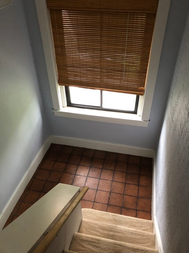 2nd Floor Entry to Apartment-Perfect for Coats, Shoes, Bikes, Etc. - 367 Lehigh Ave