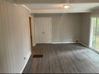 Foto del edificio - 1915 Timothy Dr SW