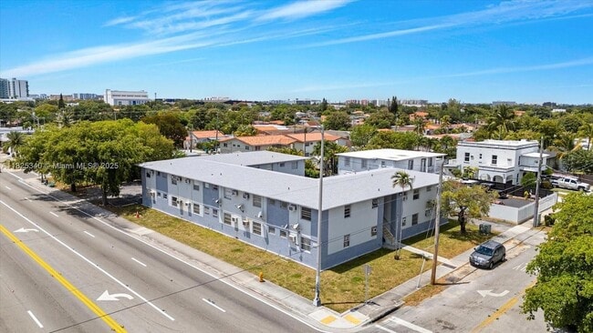 Building Photo - 3255 W Flagler St