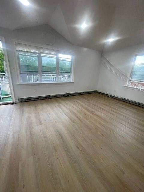 Building Photo - 1754 Hammersley Ave
