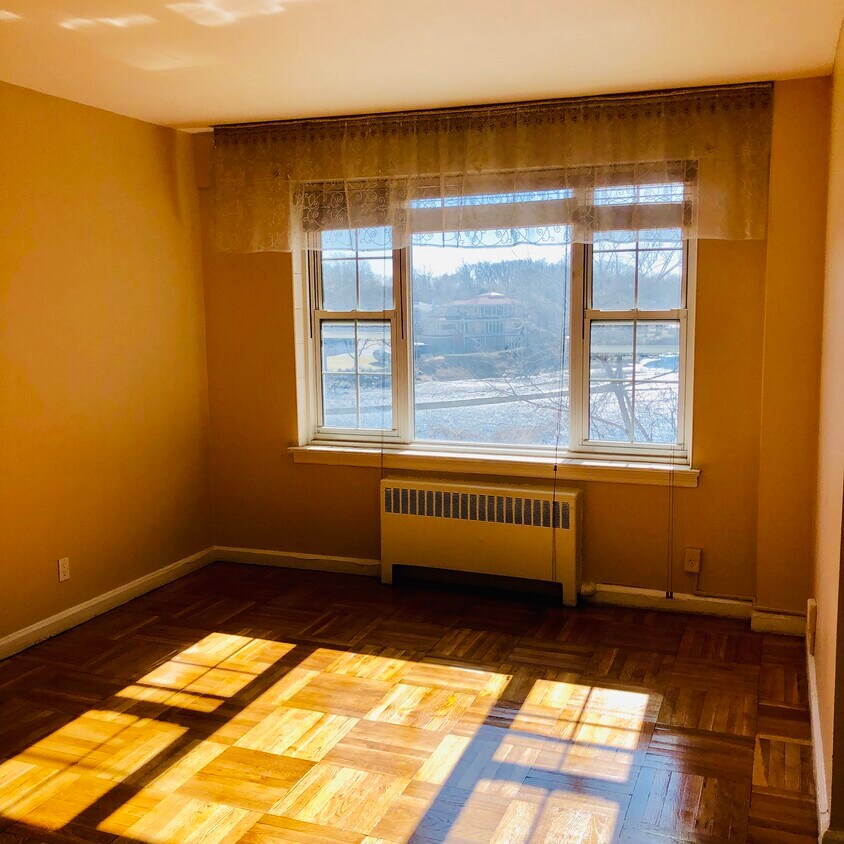 Primary Photo - 230 Pelham Rd