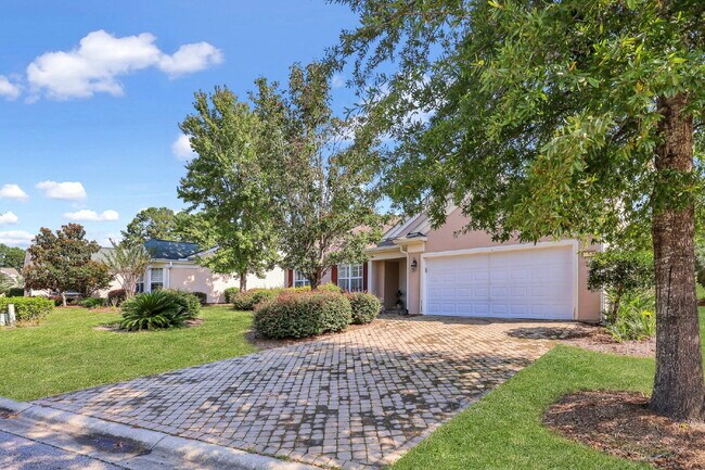 Building Photo - 5 Lacebark Ln