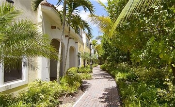 Building Photo - 12414 NW 17th Ct