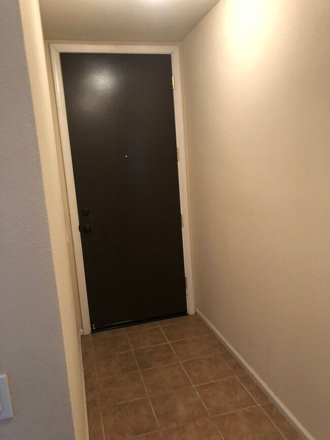 Foto del edificio - NICE 2ND STORY CONDO IN WOODSIDE SIERRA GA...