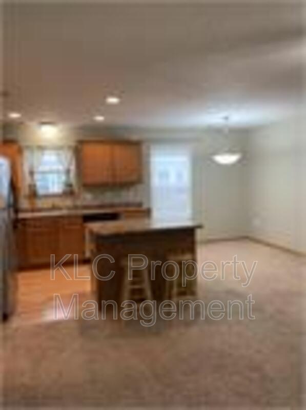 Foto del edificio - 1135 Redstone Ln