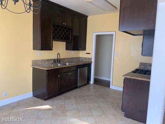 Building Photo - 2 br, 1 bath 4plex - 1527 S Orange Grove Ave