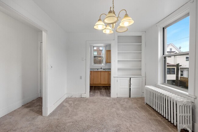 Foto del edificio - 121 McKinley Ave