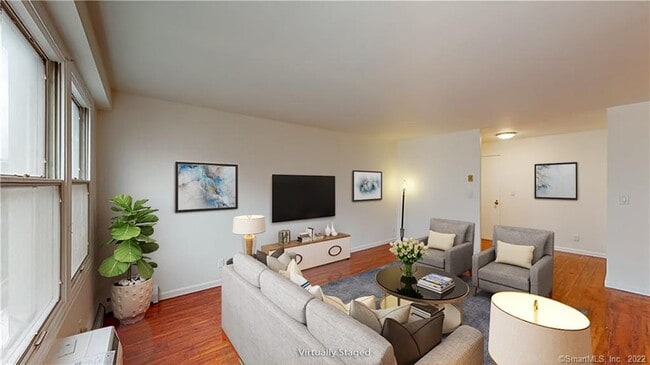 Foto del edificio - 30 Glenbrook Rd