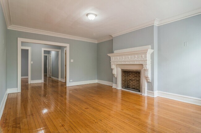 Foto del edificio - 6750 S Ridgeland Ave