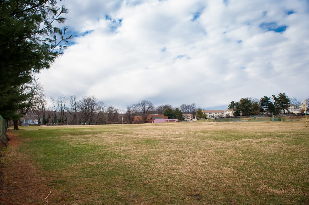 Is Medfield a Good Place To Live in Baltimore? Neighborhood Guide by