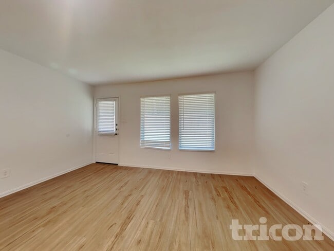 Foto del edificio - 17166 Quaking Aspen Ln