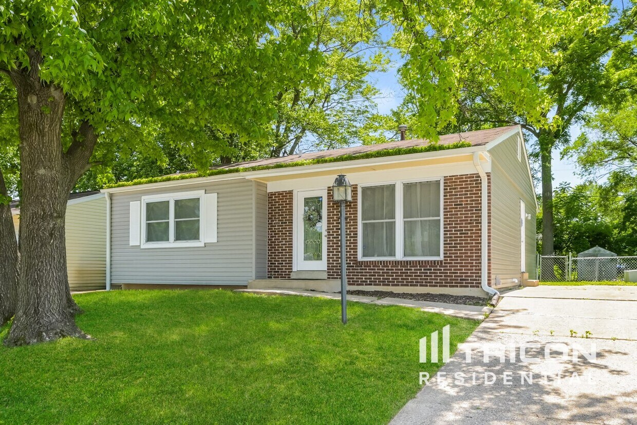 Primary Photo - 3437 Ipswich Ln
