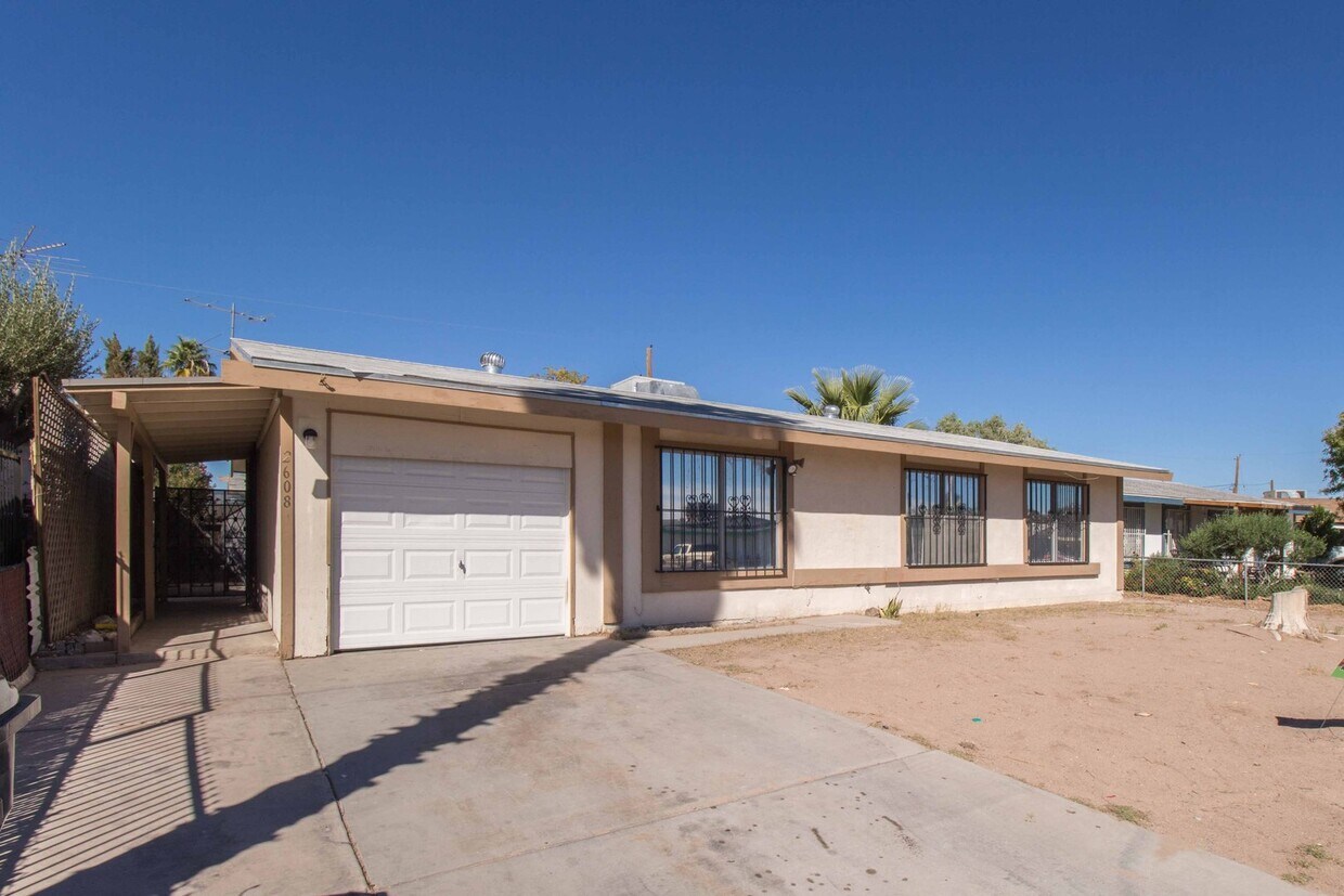 Primary Photo - NORTH LAS VEGAS SINGLE STORY HOUSE